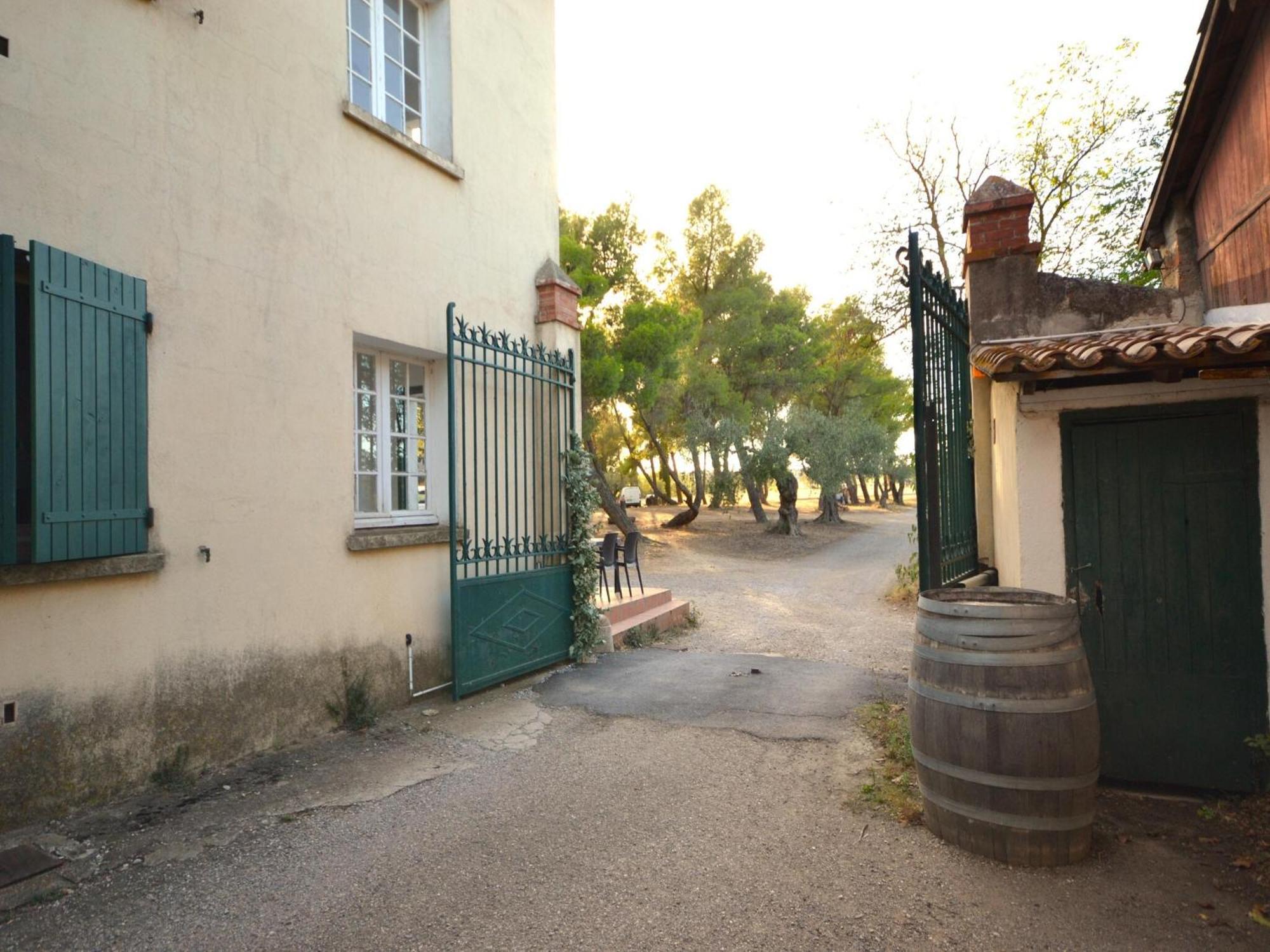 Apartment With Pool Amid Vineyards And Near The Beach Мезе Экстерьер фото