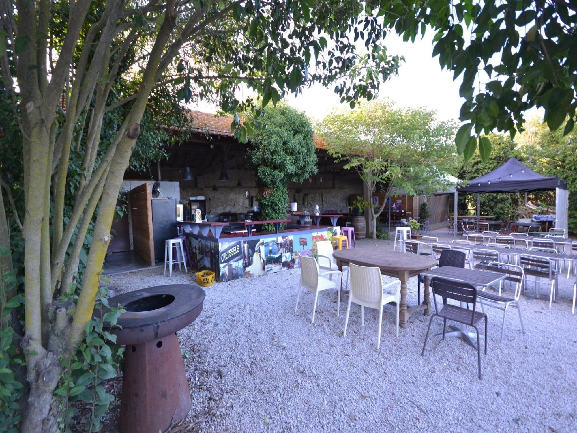 Apartment With Pool Amid Vineyards And Near The Beach Мезе Экстерьер фото